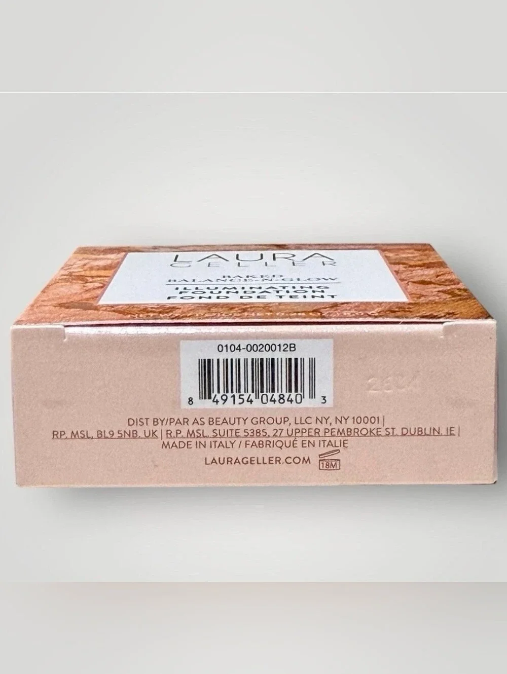 NIB Laura Geller Baked Balance-N-Glow Illuminating Foundation Medium 0.28 oz